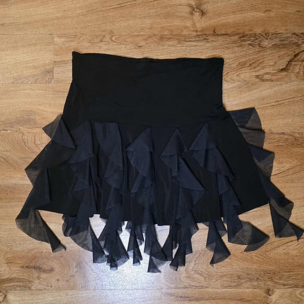 Onyx Nite by Wendye Chaitin Black Ruffle Fringe Skirt